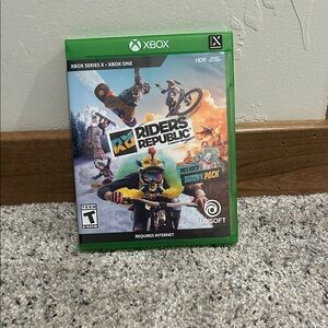 Ubisoft Riders Republic for Xbox One - Green Case